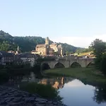 Bed and breakfast Le Curieux De Conques 3*