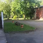 Le Curieux De Conques Bed and breakfast 3*