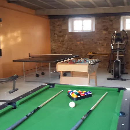 Le Curieux De Conques Oda ve Kahvaltı Saint-Cyprien-sur-Dourdou