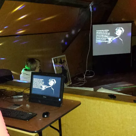 Le Curieux De Conques Saint-Cyprien-sur-Dourdou