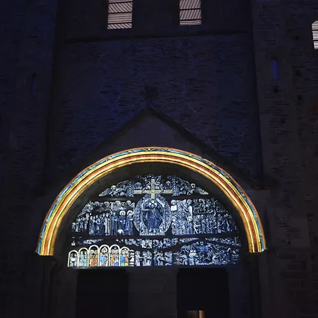 Le Curieux De Conques Saint-Cyprien-sur-Dourdou