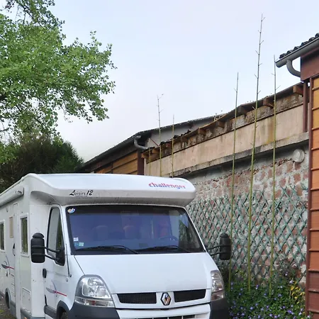 B&B Le Curieux De Conques Saint-Cyprien-sur-Dourdou