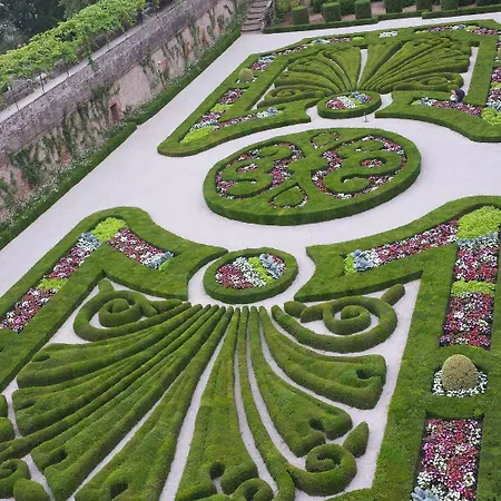 Le Curieux De Conques B&B