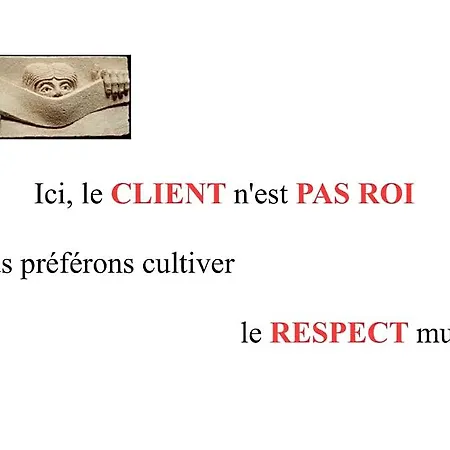 Le Curieux De Conques Bed & Breakfast 3*