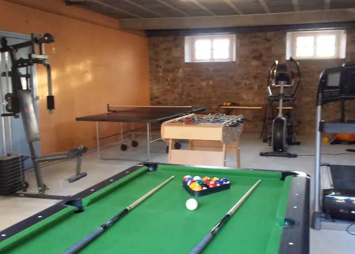 Le Curieux De Conques Frühstückspension Saint-Cyprien-sur-Dourdou