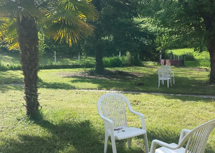 Frühstückspension Le Curieux De Conques