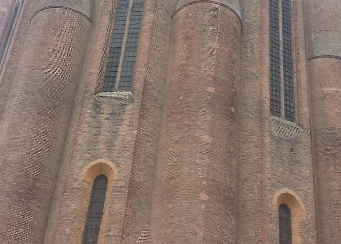 Le Curieux De Conques Frühstückspension