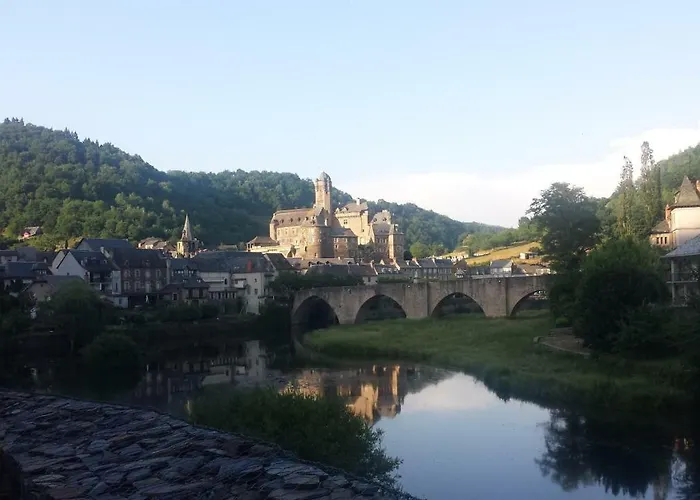 Frühstückspension Le Curieux De Conques 3*