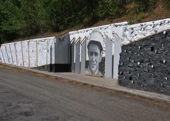 Le Curieux De Conques Frühstückspension 3*