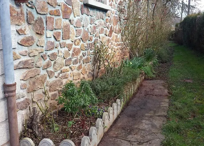 Frühstückspension Le Curieux De Conques 3*