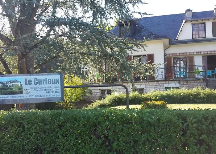 Le Curieux De Conques